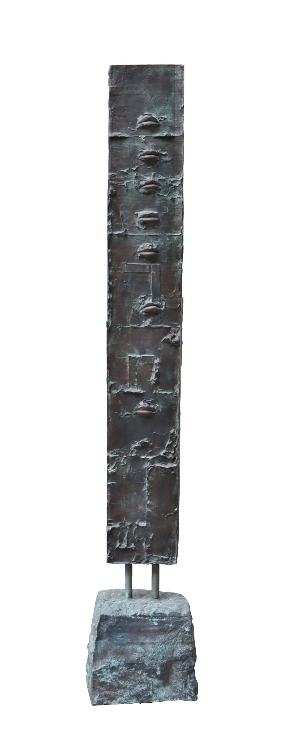 Stéla s otiskem rtů 2